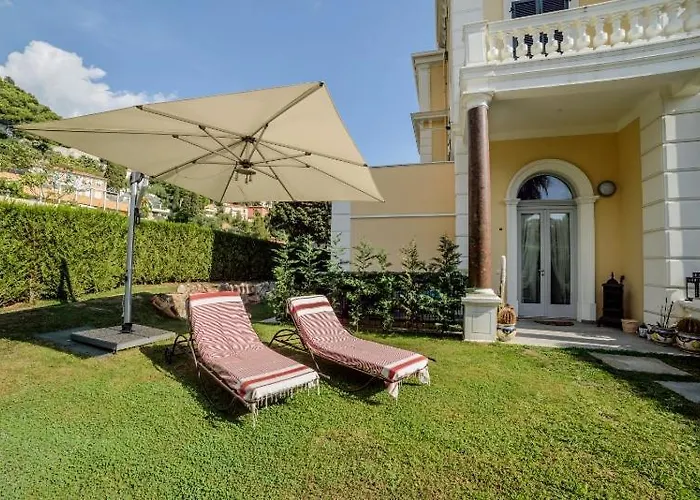 Diodato Suite Apartment - Amazing Location, Wifi, Pool, Sauna, Gym & Private Garden